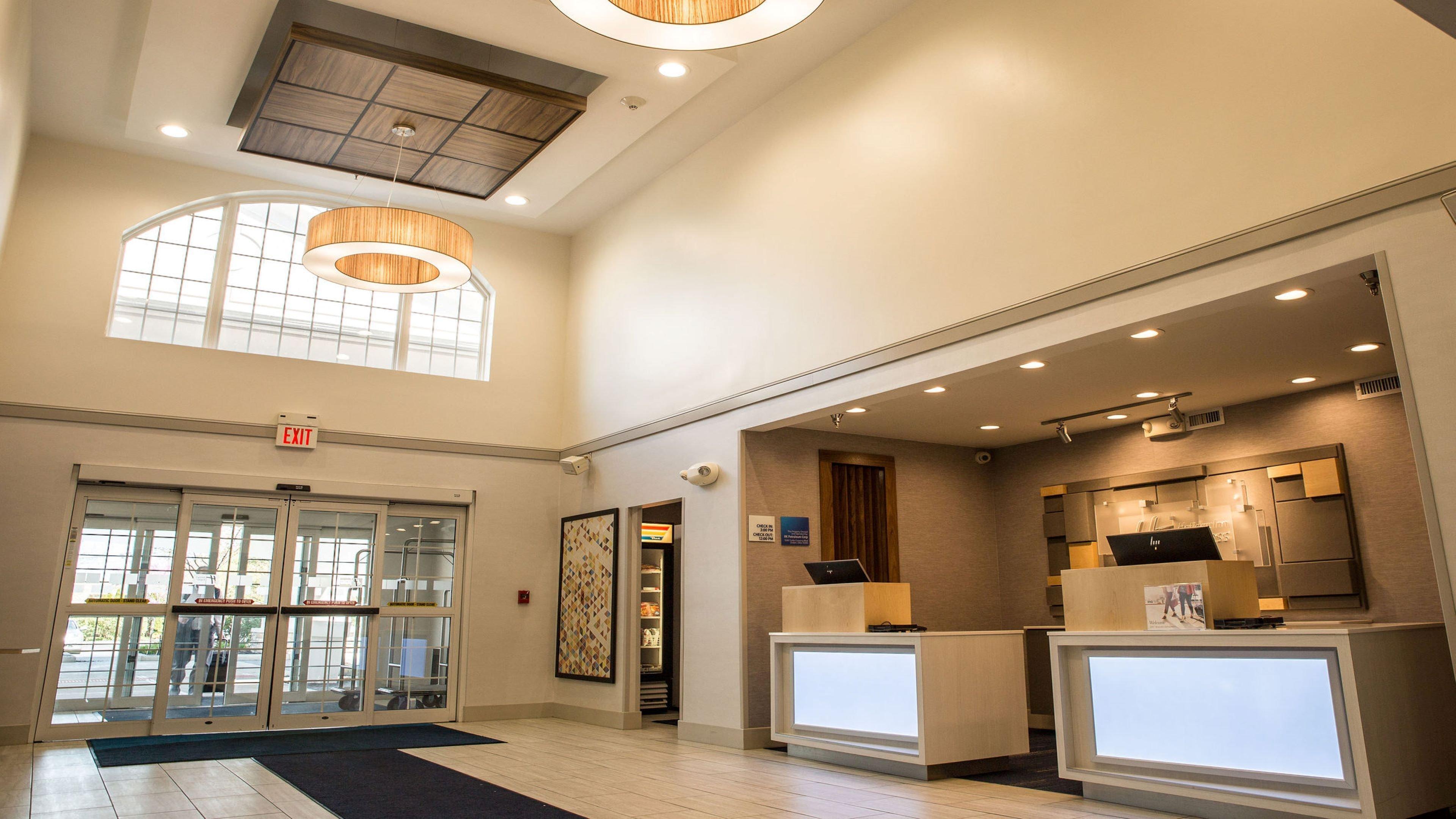 Holiday Inn Express - Columbus - Dublin By Ihg Exterior photo