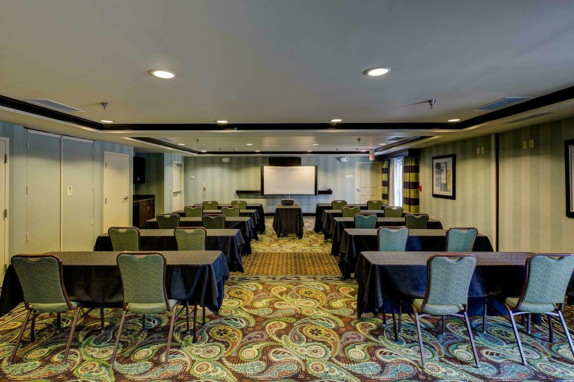 Holiday Inn Express - Columbus - Dublin By Ihg Exterior photo